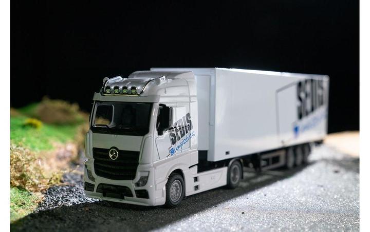 Immagine prodotto Bburago Camion Mercedes