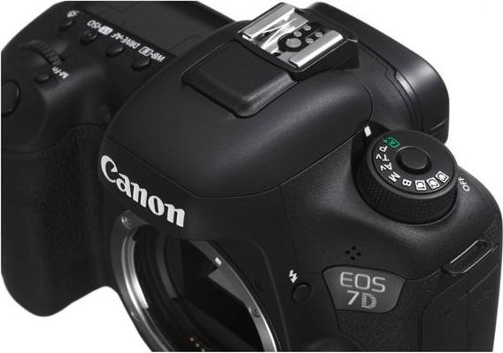 Actual product image Canon EOS 7D Mark II (20.20 Mpx, APS-C / DX)