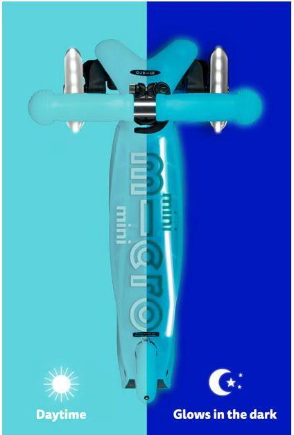 Actual product image Micro Scooter Mini Deluxe Glow Plus LED Blue