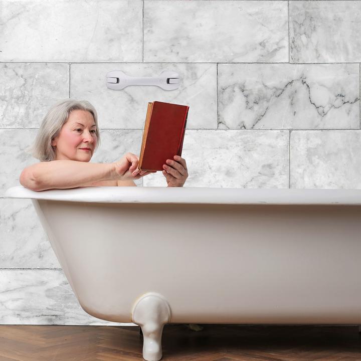 Actual product image Relaxdays Suction cup handle