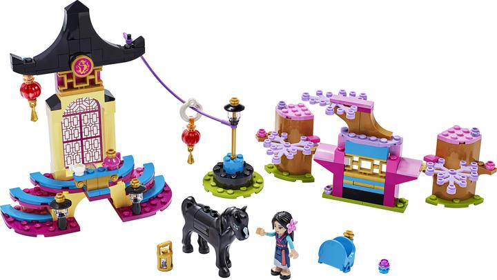 Actual product image LEGO Disney Mulan's Training Ground (43182, LEGO Disney)