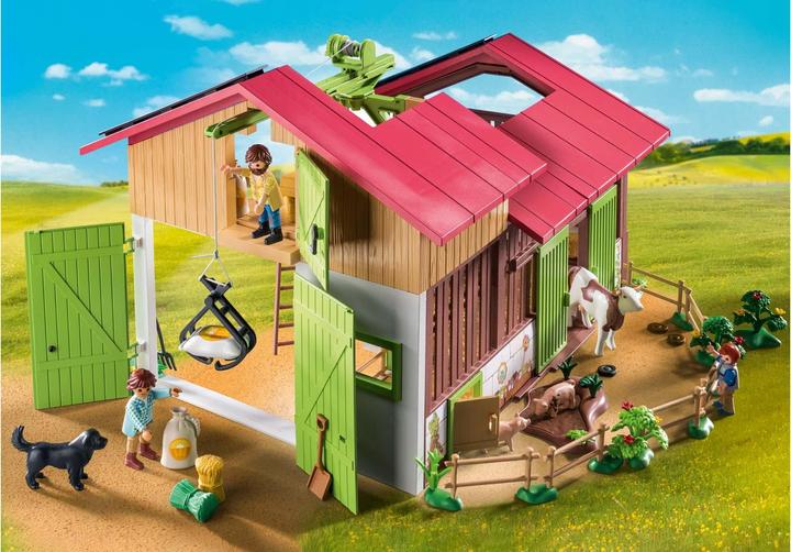 Actual product image Playmobil Large farm (71304, Playmobil Country)