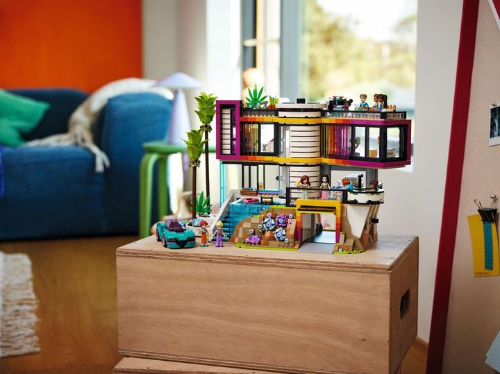 Immagine prodotto LEGO Andrea's Modern Mansion (42639, LEGO Friends)