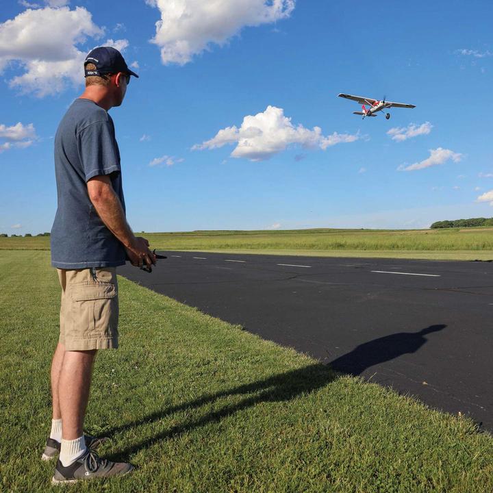 Produktbild E-Flite carbon-z cessna 150t 2.1m bnf basic (Motorflugzeug)