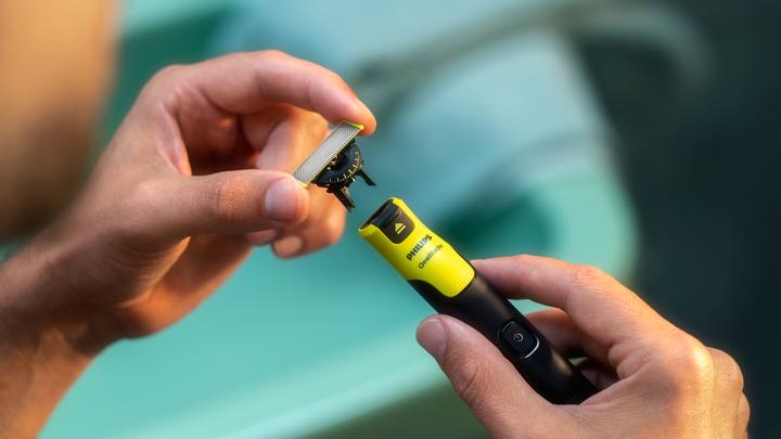 Actual product image Philips OneBlade QP4530/30 Face