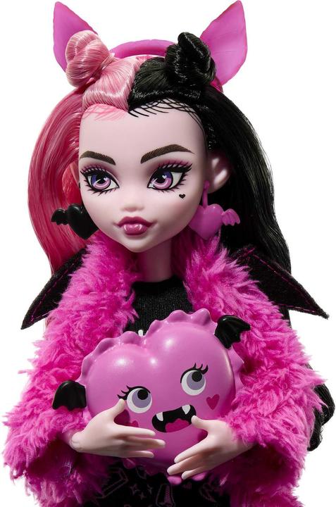 Actual product image Monster High Draculaura, Scary Pyjama Party