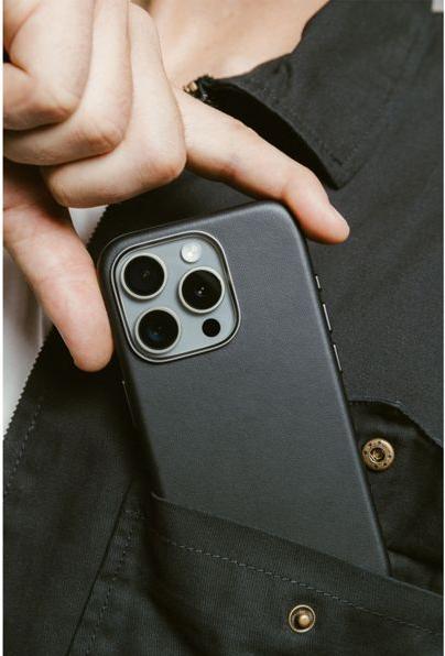 Produktbild Nomad Traditional Leather Case (Apple iPhone 16 Pro Max)