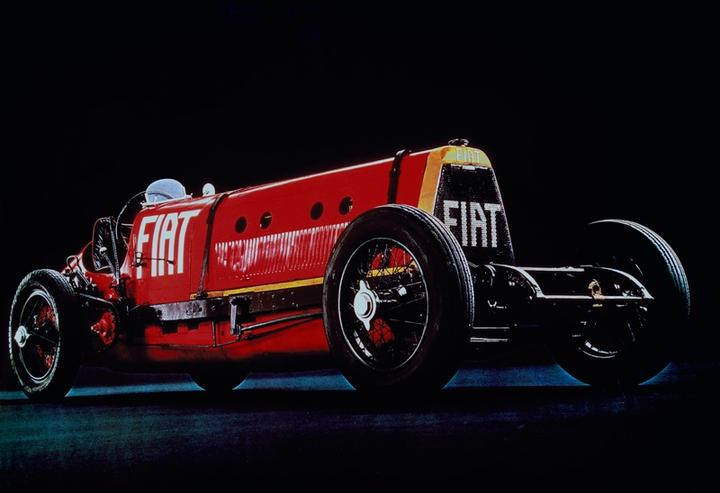 Actual product image Italeri Fiat Mefistofele