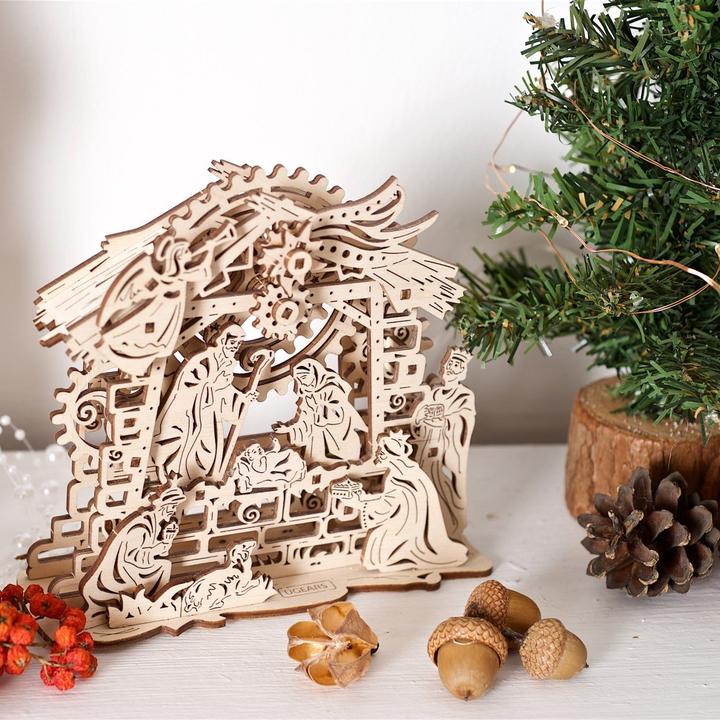 Produktbild Ugears Weihnachtskrippe