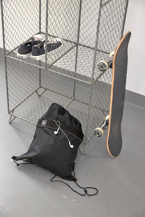 Actual product image Lässig Gym Bag Bold Black (12 l)