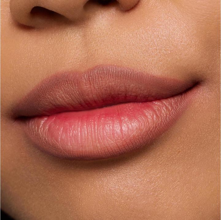 Image du produit essence 8h MATTE comfort lipliner (Nude)