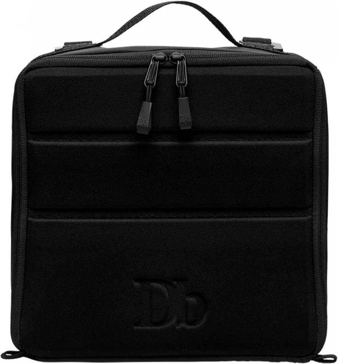 D_b_ The CIA (8 l)