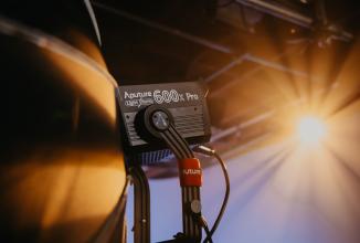 Immagine prodotto Aputure LS 600X Pro montaggio a V (Videocamera)