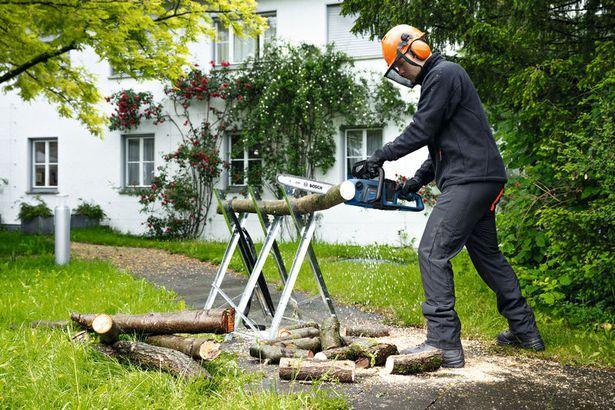 Actual product image Bosch Hausgeräte GKE 18V-40 (Battery chain saw)