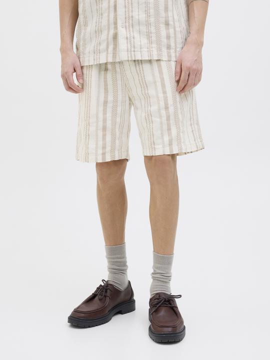 Actual product image Jack & Jones Relaxed Fit Relaxed Fit Shorts Relaxed Fit Shorts (M)