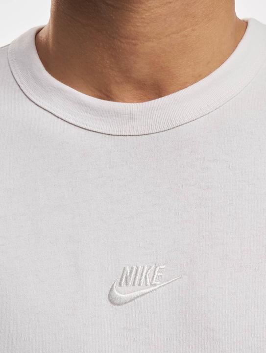 Actual product image Nike NSW Premium Essential T-Shirt - 84061 (M)