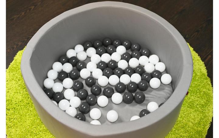 Produktbild Knorrtoys Bällebad soft "Grey" - 100 balls grey/white (ca. 6cm Durchmesser)