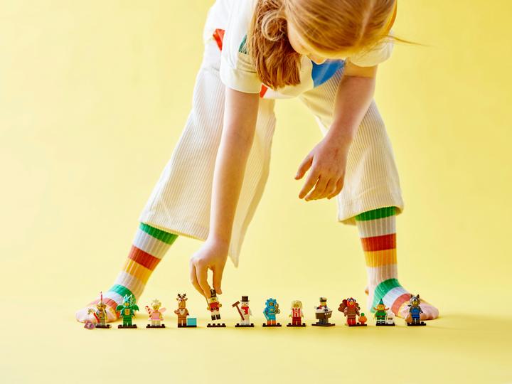 Actual product image LEGO Series 23 (71034, LEGO Minifigures)