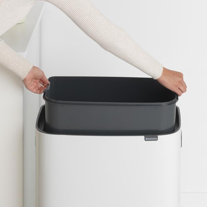 Actual product image Brabantia Bo Touch Bin (60 l)