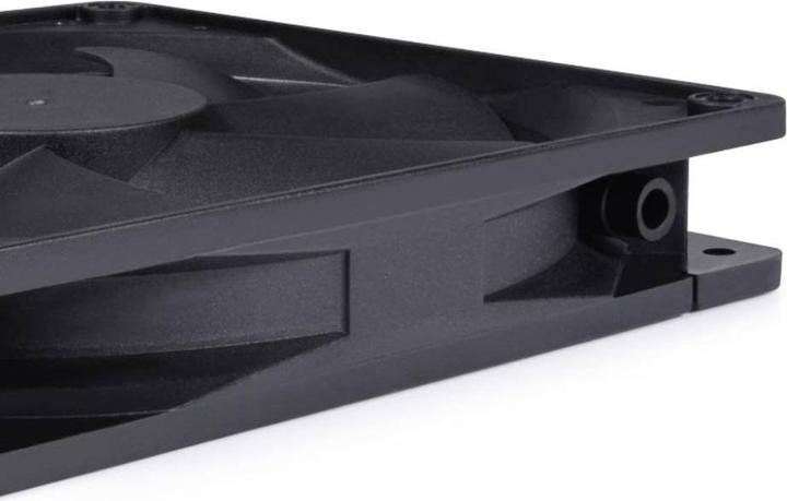 Produktbild Alphacool Core 140mm L??fter PWM 3200rpm (140x140x25mm) (140 mm, 1 x)
