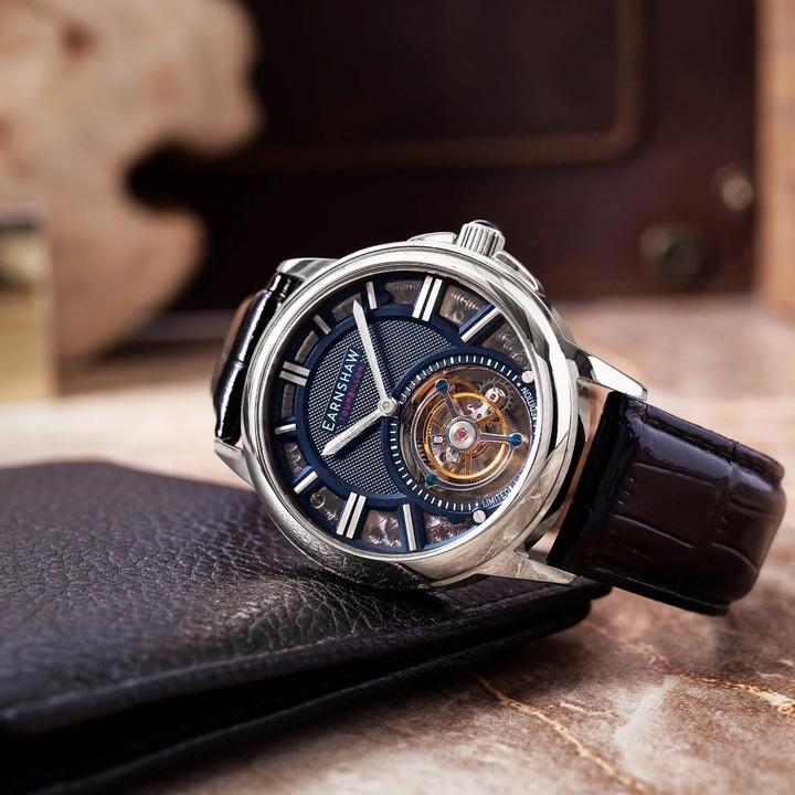 Actual product image Thomas Earnshaw ES-8239-02 Disraeli Tourbillon 42mm 3ATM (Analogue wristwatch, 42 mm)