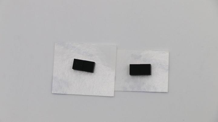 Produktbild Lenovo Rubber 4*x4x2,5mm