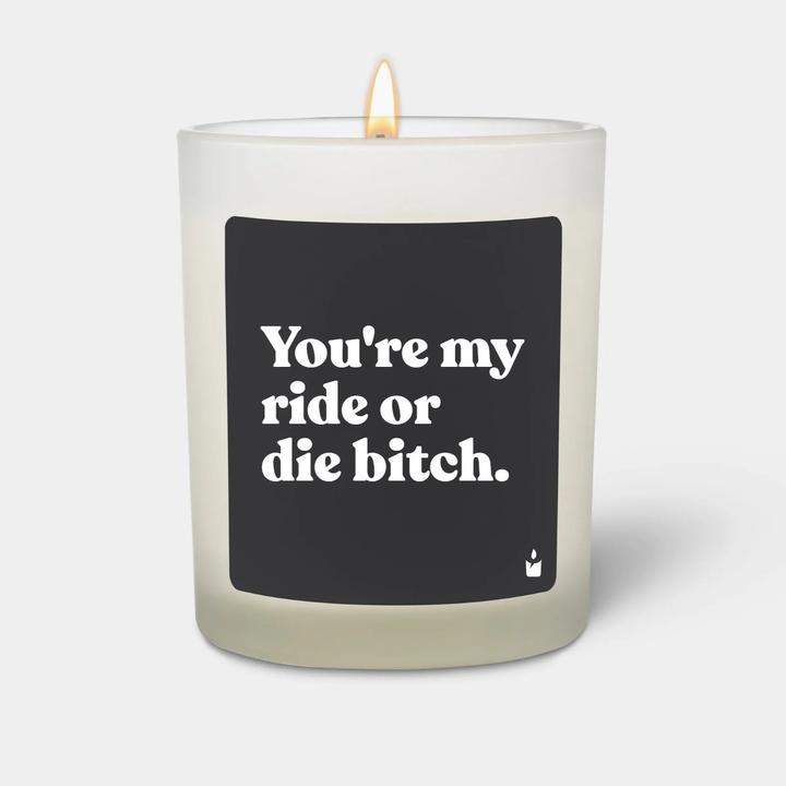 Immagine prodotto Chatty Candles Candela profumata Flowery Sei la mia puttana da viaggio o da morte.