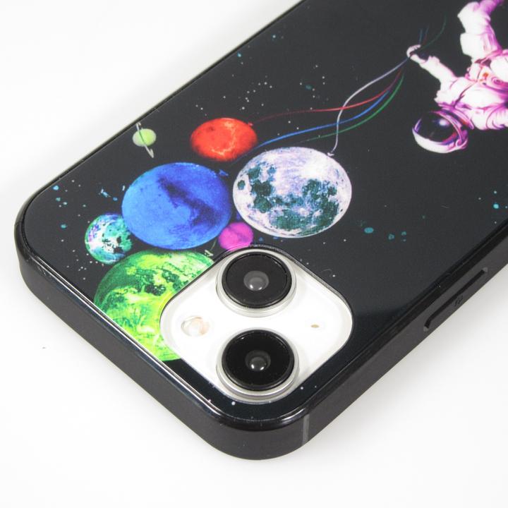 Produktbild PhoneLook Hülle Silikon Glossy integriertes LED Licht mit USB-C Anschluss Floating Astronaut (Apple iPhone 15)