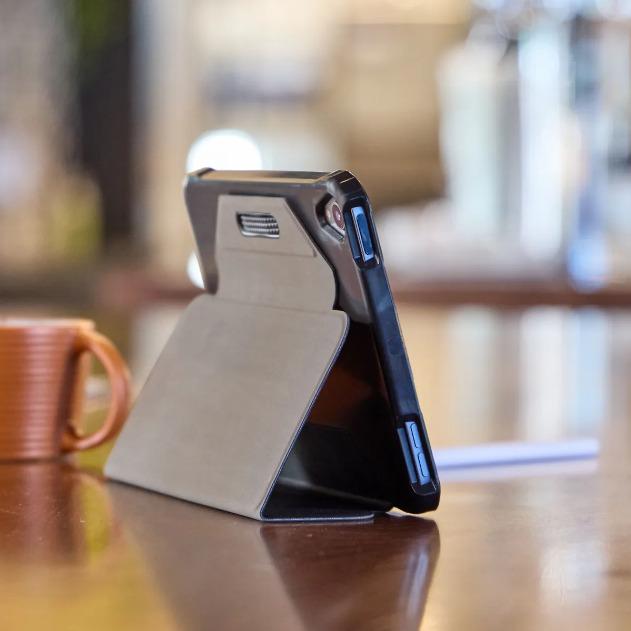 Actual product image Caselogic Snapview Case - iPad mini - black (iPad mini 6)