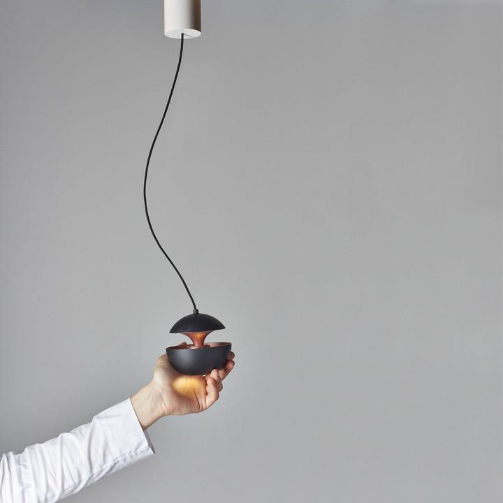 Actual product image DCW éditions Here Comes the Sun Pendant Lamp (G4)