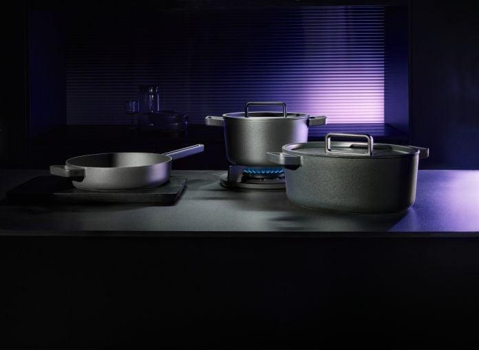 Actual product image WMF Flavour roaster, 22 cm, Black (22 cm, Casserole + Stewpot, Cast iron)