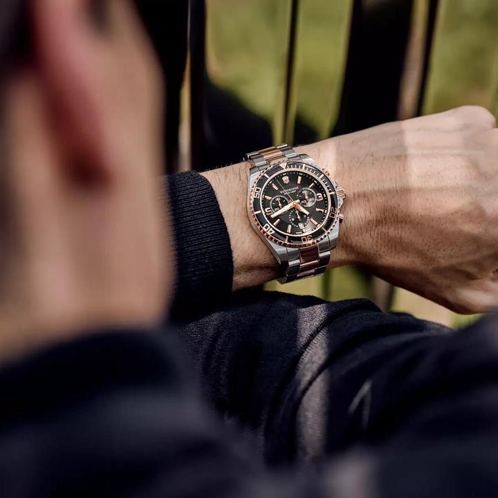 Produktbild Victorinox Maverick Chrono 43, 5N 2T, BLK dial, 5N 2T SST br (Chronograph, Taucheruhr, 43 mm)