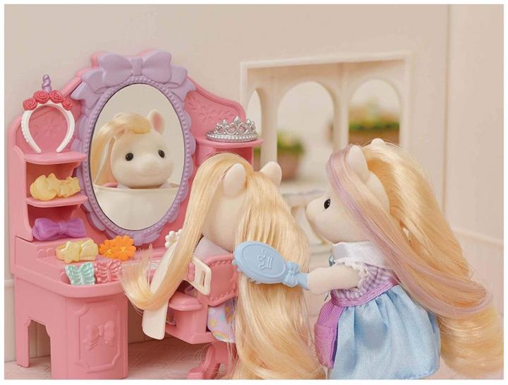 Actual product image Sylvanian Families Pony's Stylish Hair Salon