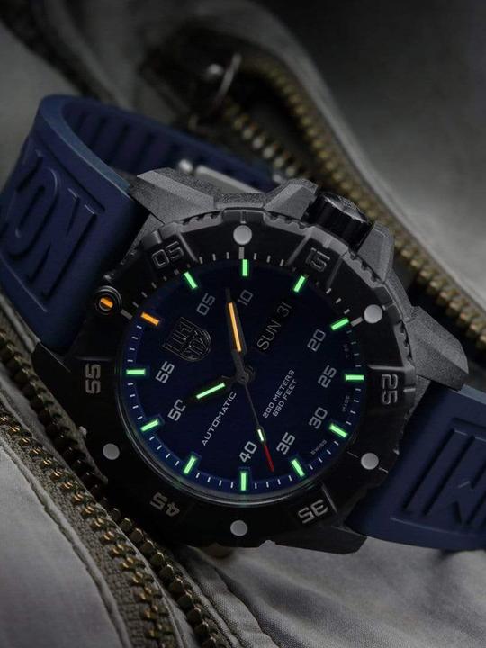 Produktbild Luminox Master (Taucheruhr, 45 mm)