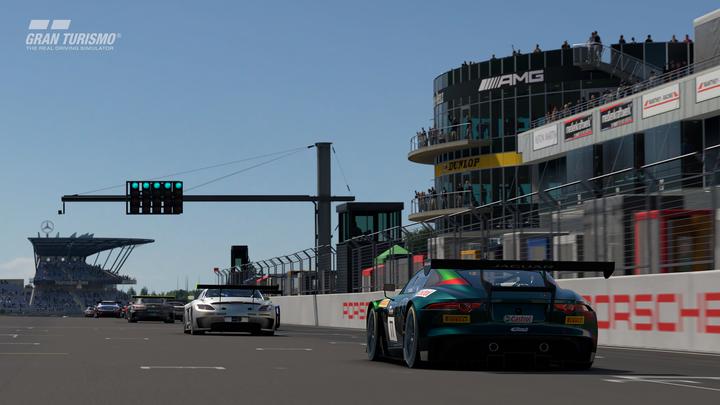 Image du produit Sony Gran Turismo GT Sport : Spec II - PlayStation 4 - Jeu de course - PEGI 3 (PS4)
