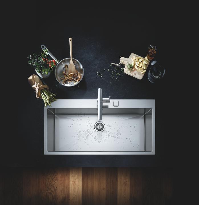 Actual product image Grohe Essence single-lever sink mixer