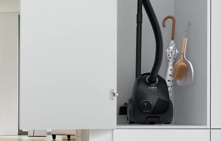 Actual product image Bosch Hausgeräte Serie 2 BGBS2LB1