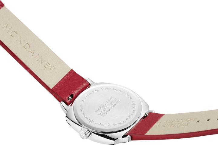 Actual product image Mondaine Petite Cushion (Analogue wristwatch, 31 mm)