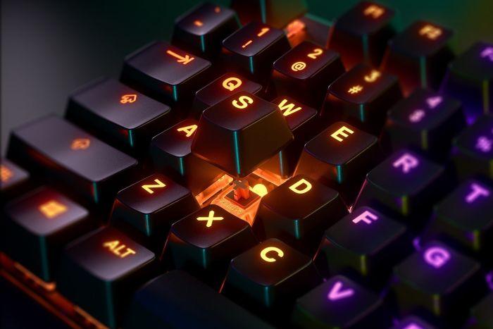 Produktbild SteelSeries Apex 7 (DE, Kabelgebunden)