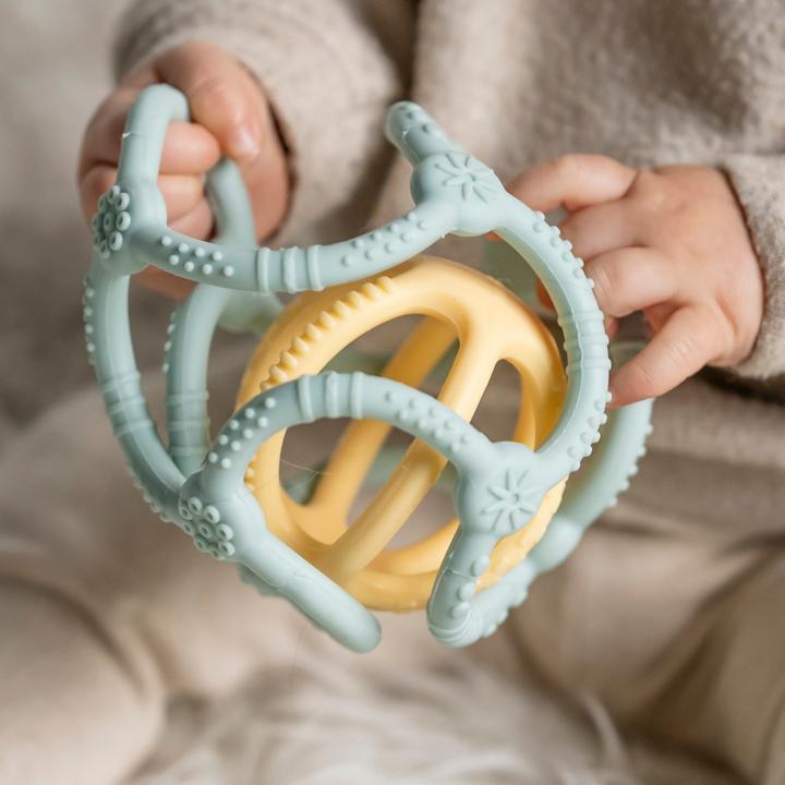 Actual product image Nattou Ballset