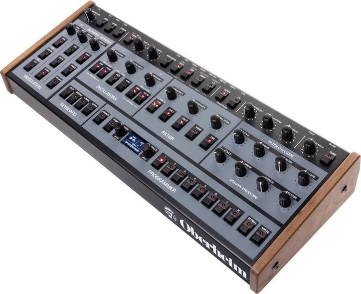 Produktbild Oberheim OB-X8 Desktop Module synthesizer