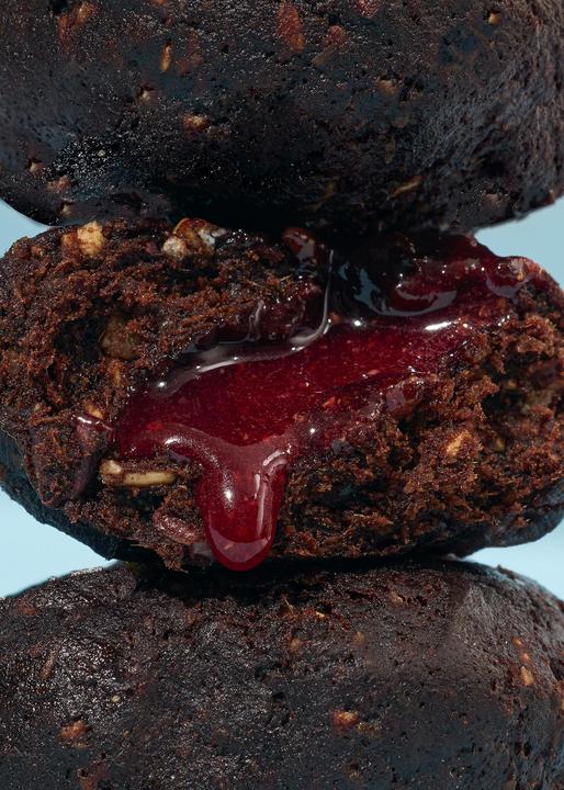 Actual product image KoRo Organic date-based snack ball with sweet raspberry-flavoured filling (Raspberry, 30 g)