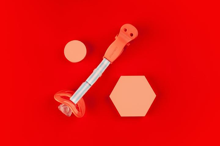 Actual product image Curaprox Baby dummy holder coral (1 x, from birth)