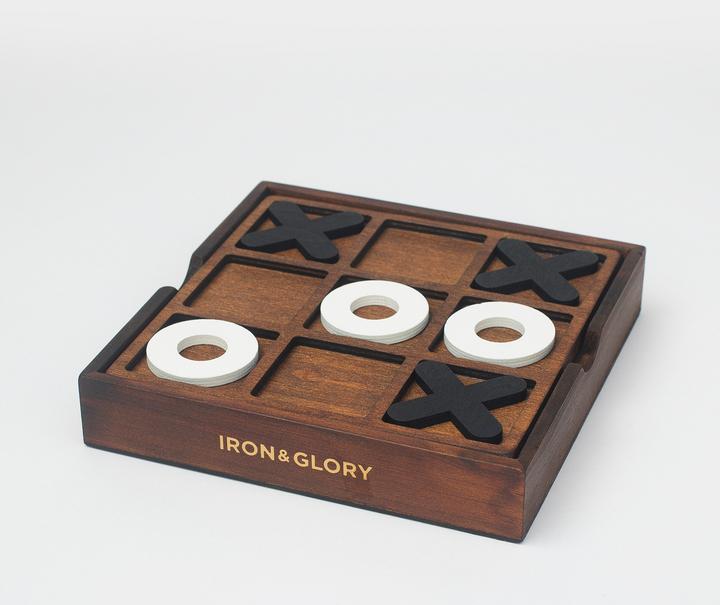 Actual product image Luckies Tic-Tac-Toe (German, French, Italian, English, Swiss German)