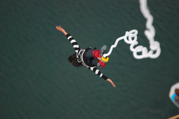Produktbild Bungee Jumping (1 Pers.)