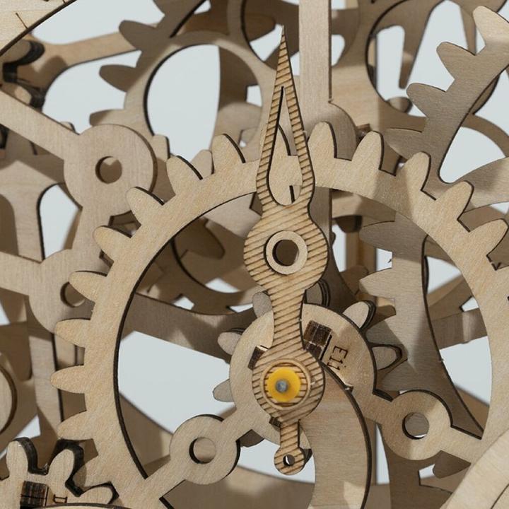 Actual product image Robotime Wooden clockwork kit (166 pieces)