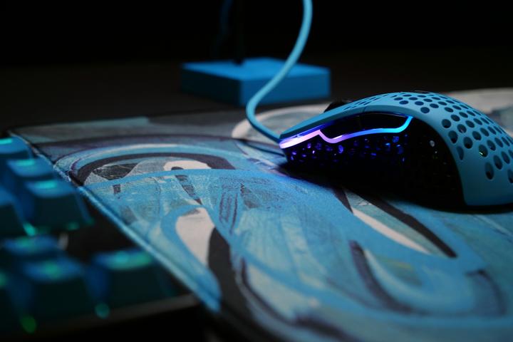 Actual product image CHERRY xtrfy GP4 (XXL)