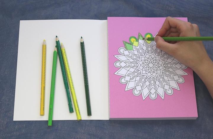 Image du produit Mandala-Malträume: Fantastische Muster (Allemand, Manuela Häcker-Becker, 2017)