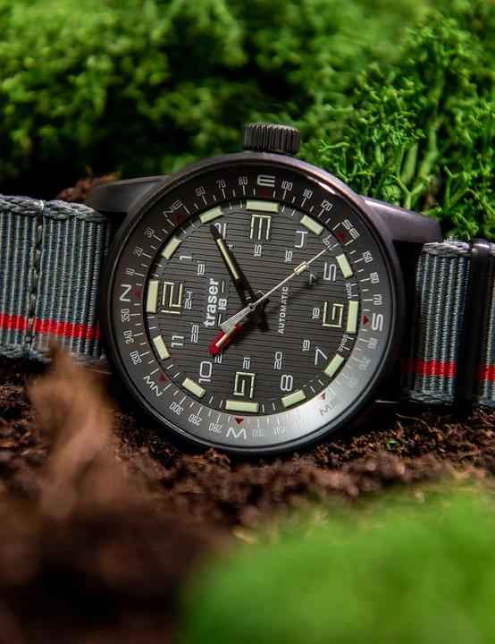 Actual product image Traser H3 110593 P68 Pathfinder T100 (Sports watch)