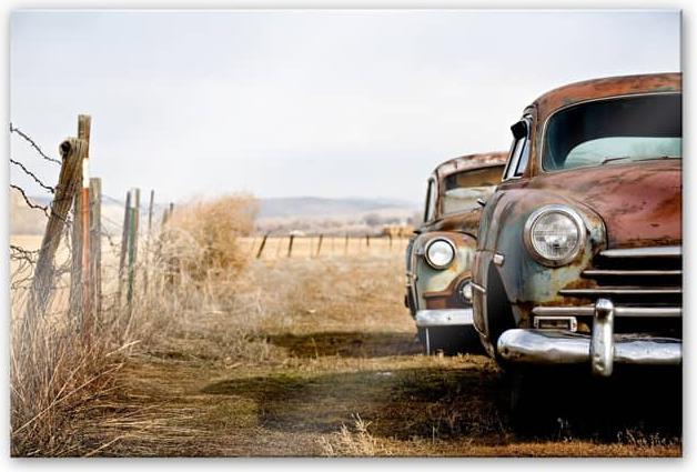 Actual product image Trenddeko Old Rusted Cars (150 x 100 cm)